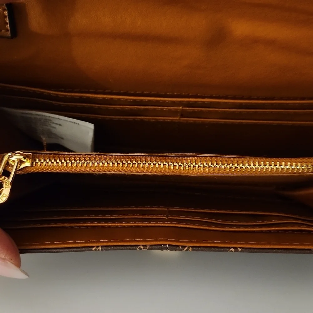 Valentino Orlandi Leather Crossbody - Picture 12 of 13